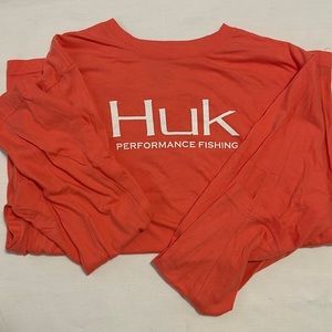Huk fishing shirt. Mens L. Salmon color.